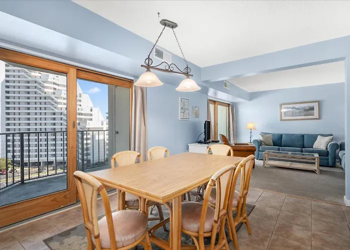 Ferienhaus Spacious 2 Bedroom At 9400 Building With Outdoor Pool And Ocean Views