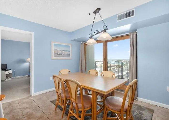 Ferienhaus Spacious 2 Bedroom At 9400 Building With Outdoor Pool And Ocean Views *