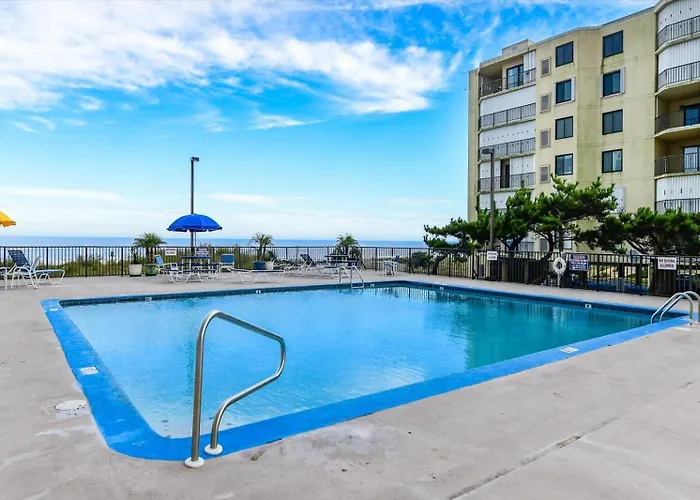 Spacious 2 Bedroom At 9400 Building With Outdoor Pool And Ocean Views * Ocean Stadt